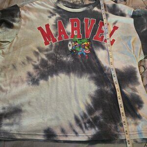Women's XL Marvel Tie Dye Shirt